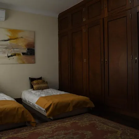 Gasthof Lux House *