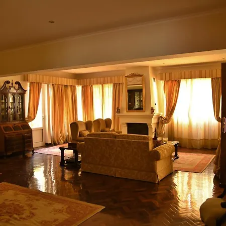 Lux House Gasthof